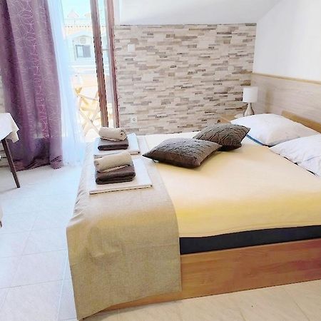 Apartments Palma Bed & Breakfast 메덜린 외부 사진